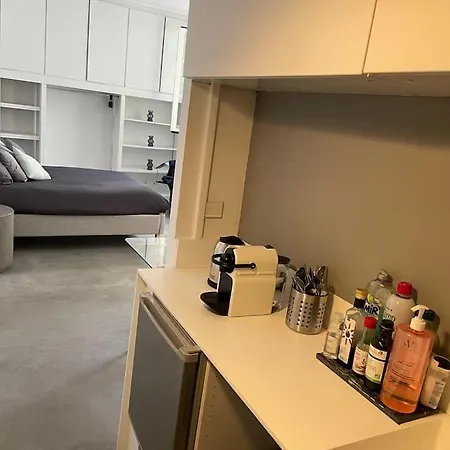 Апартаменты Au Coeur Du Marais, Un Joli !